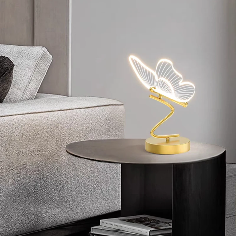 Luminária LED Nórdica ButterFly Minimalista | Henry