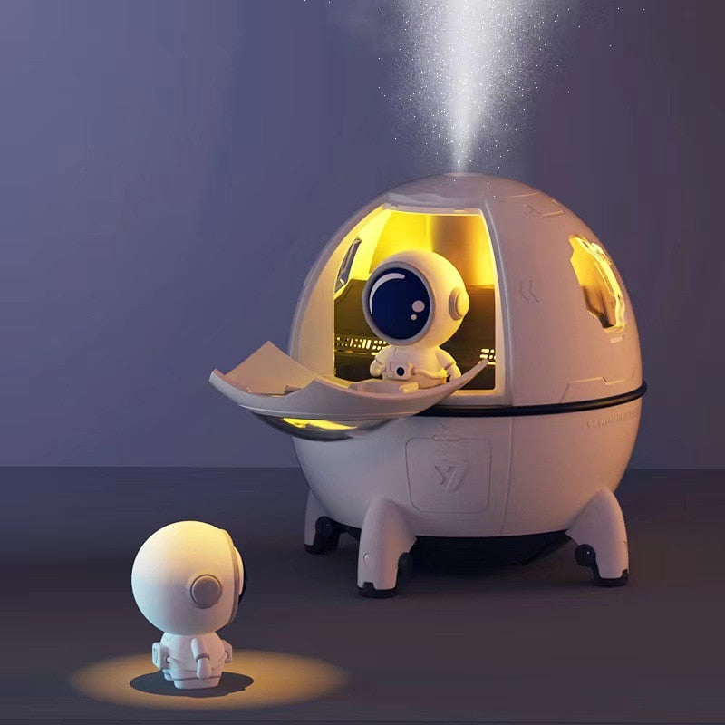 Umidificador Nave Espacial com Astronauta | Henry