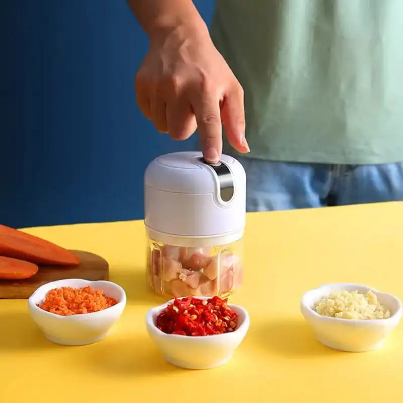 Mini Triturador Elétrico de Alimentos Portátil | Henry
