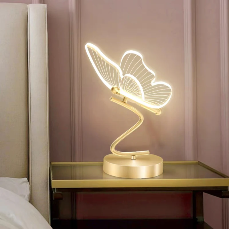 Luminária LED Nórdica ButterFly Minimalista | Henry