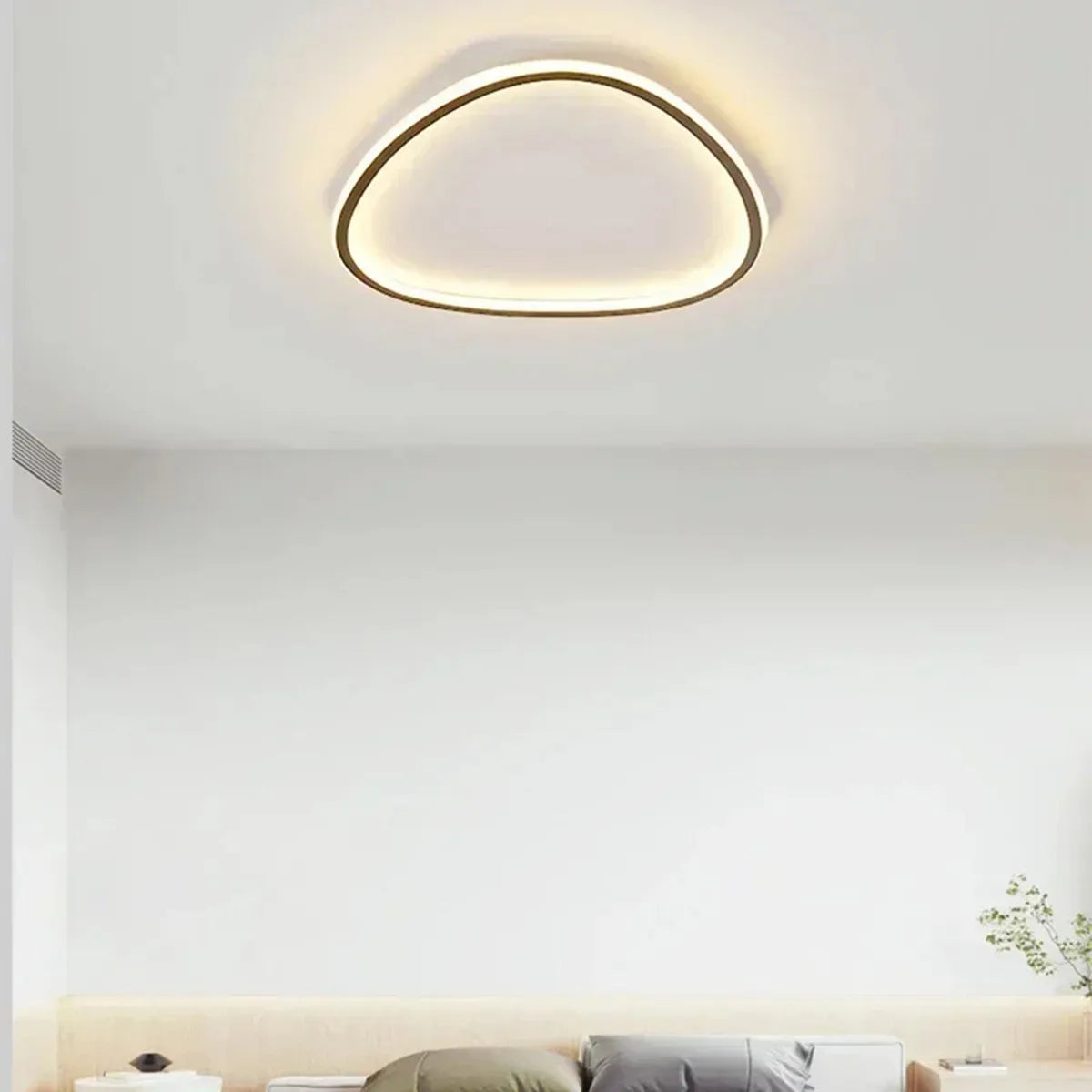 Lâmpada LED de Teto Triangular | Henry