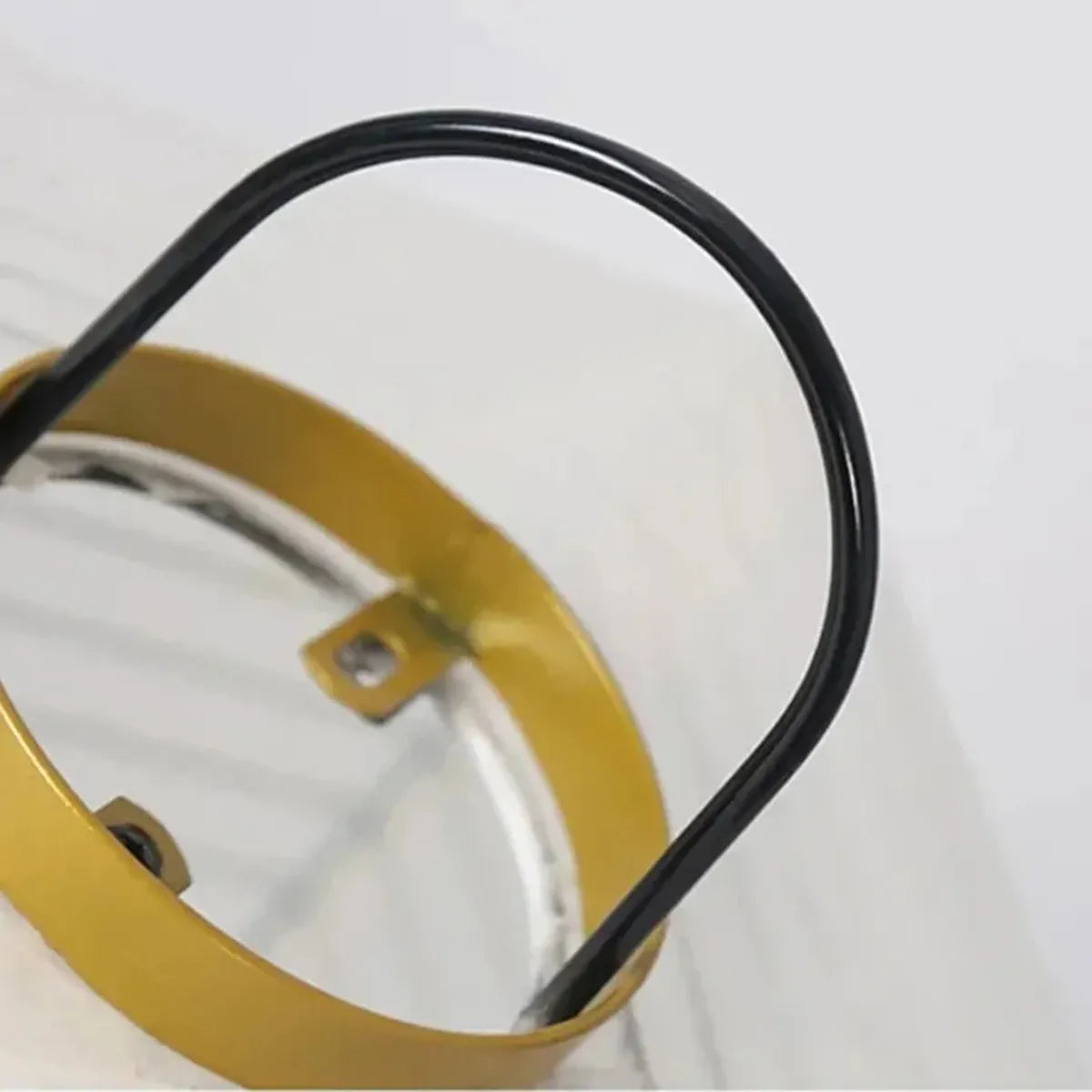 Abajur LED Cubo Suspenso | Henry
