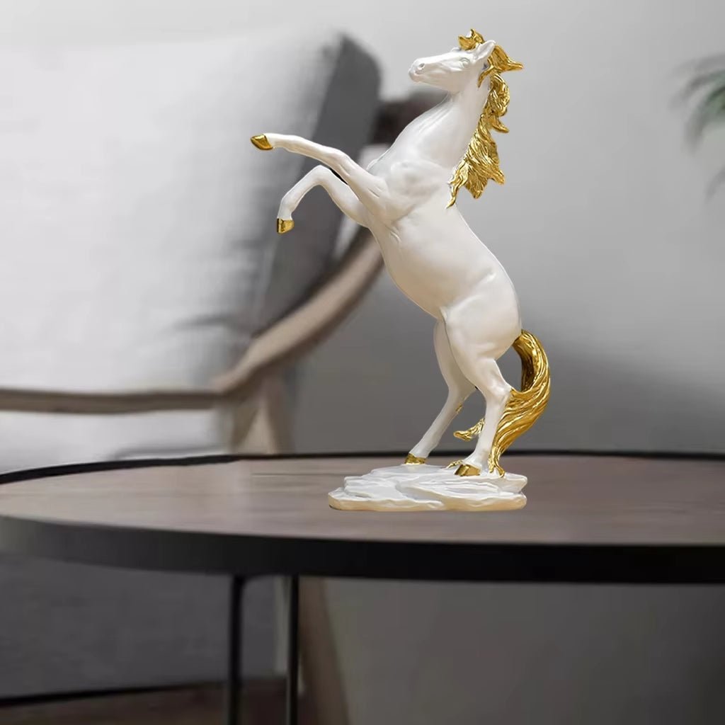 Escultura Cavalo Nobre Decorativa de Resina | Henry