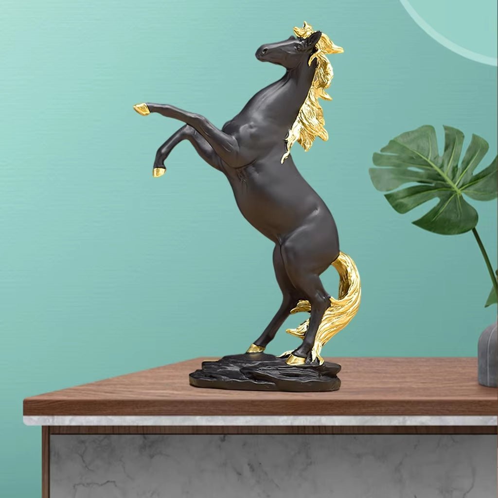 Escultura Cavalo Nobre Decorativa de Resina | Henry