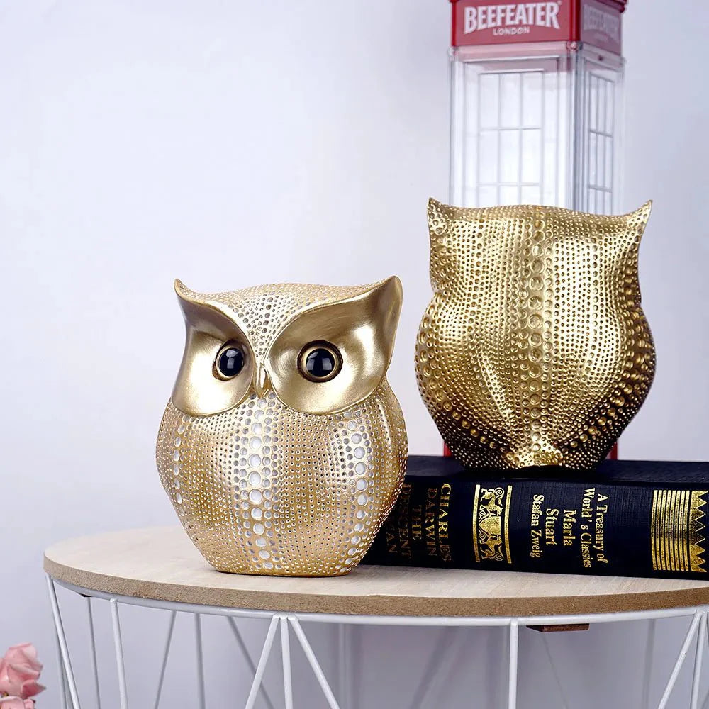 Estátua de Coruja Nórdica Dourada - Decoração em Resina | Henry