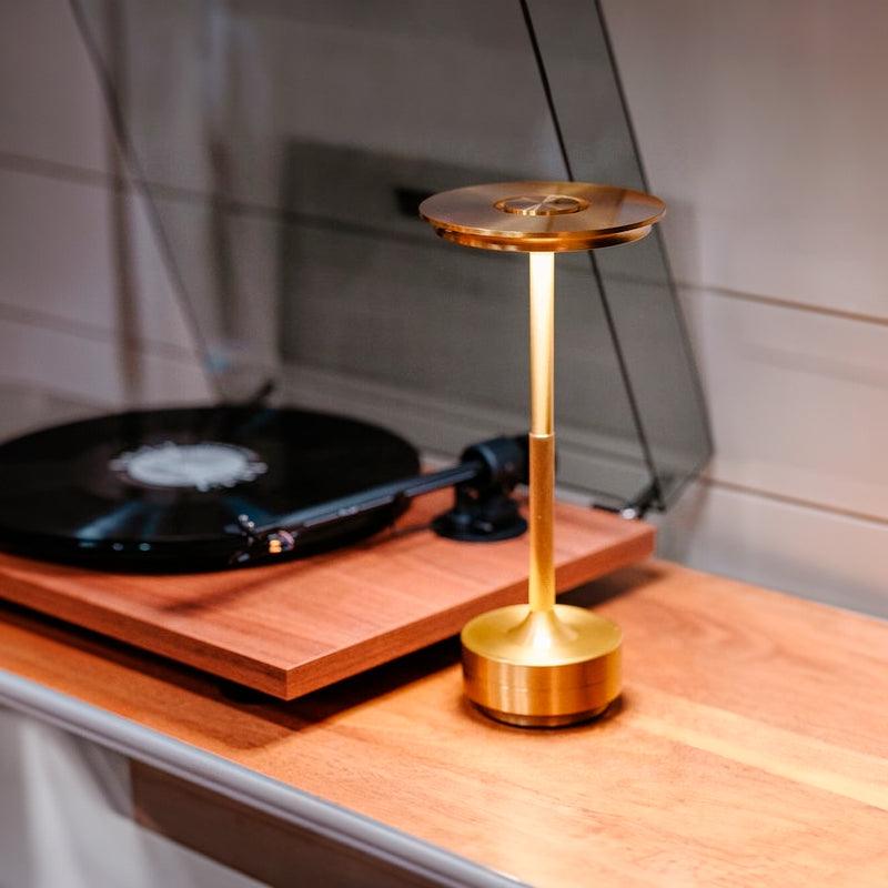 Luminária de Mesa Portátil Led Touch - Nocturna | Henry