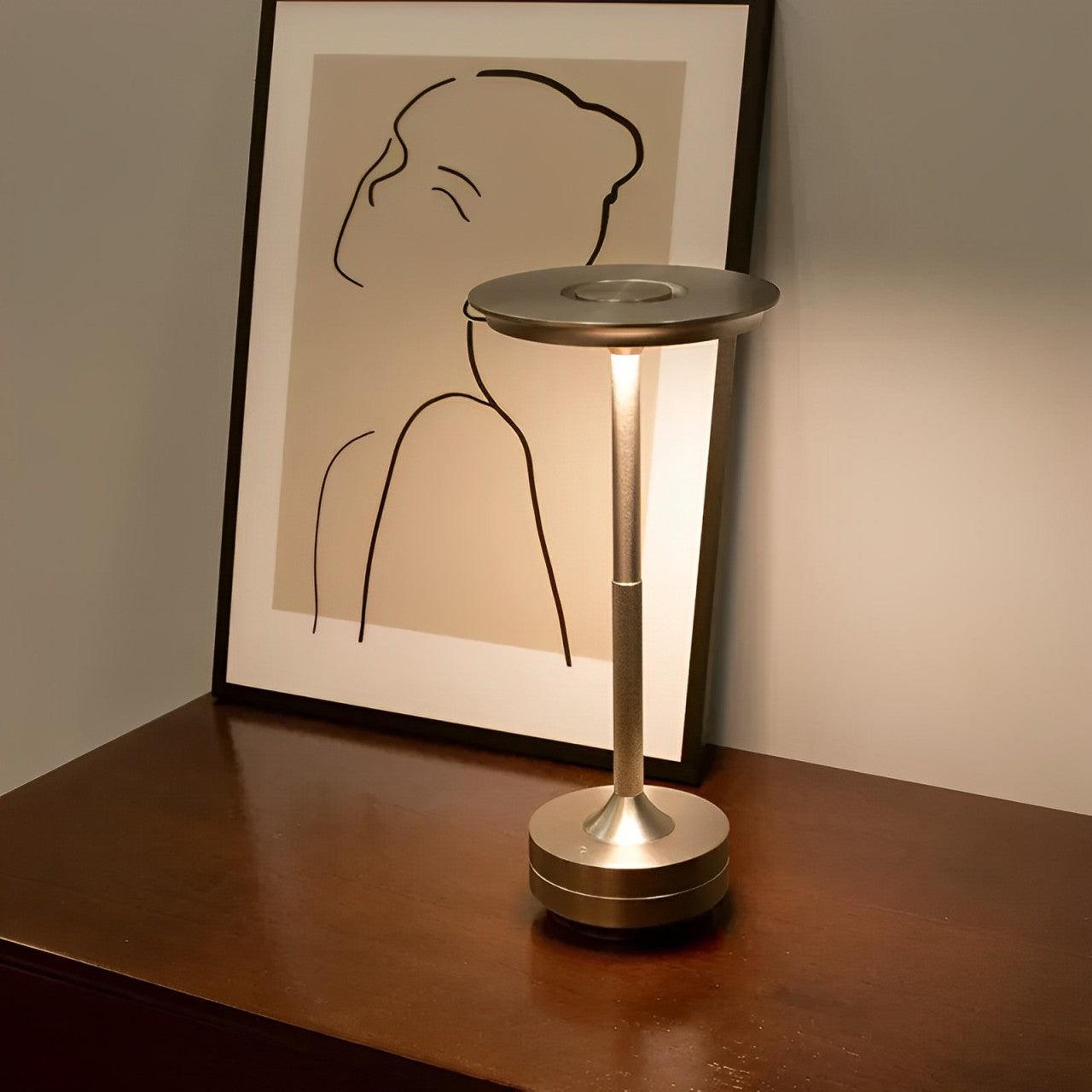 Luminária de Mesa Portátil Led Touch - Nocturna | Henry
