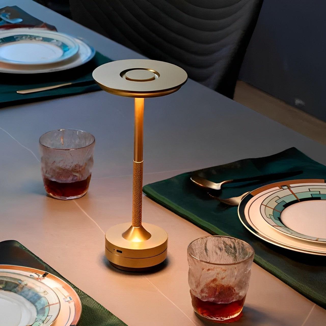 Luminária de Mesa Portátil Led Touch - Nocturna | Henry